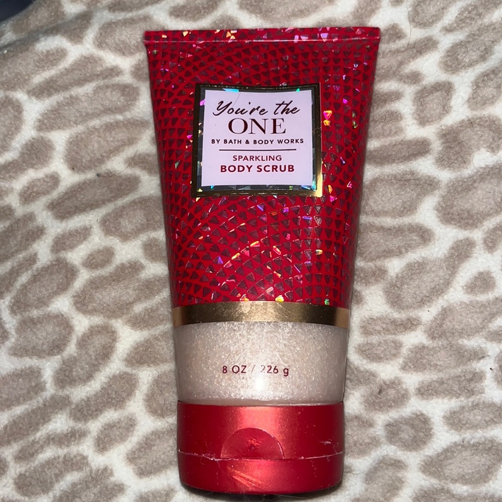Bath and body works You’re the one body scrub